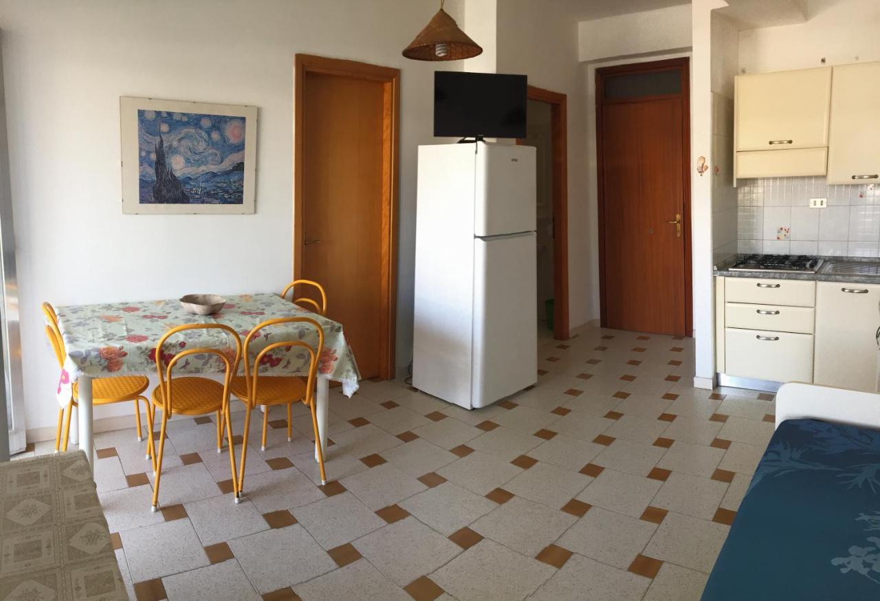 Le Zagare Apartments Sant'Alessio Siculo Exterior photo